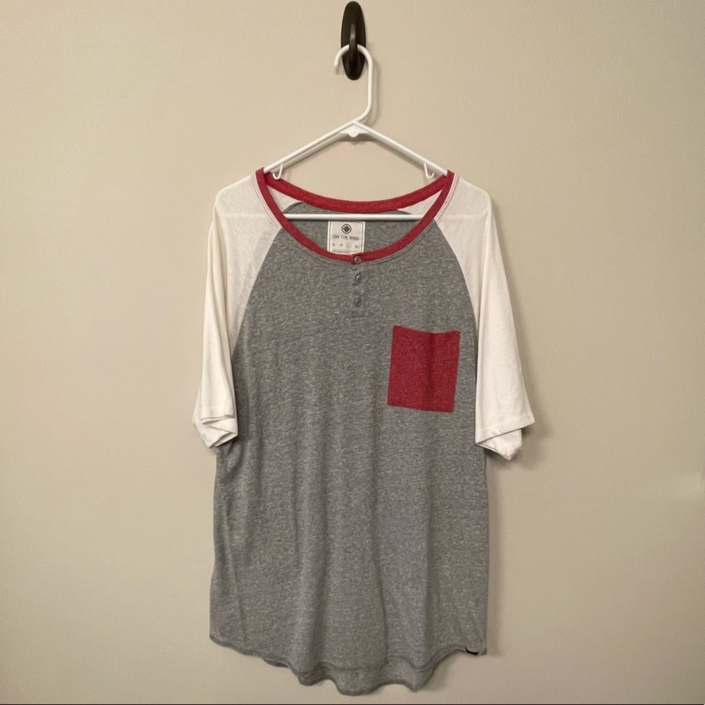 On the Byas Mens L Large Long Pocket Tee Red Grey White